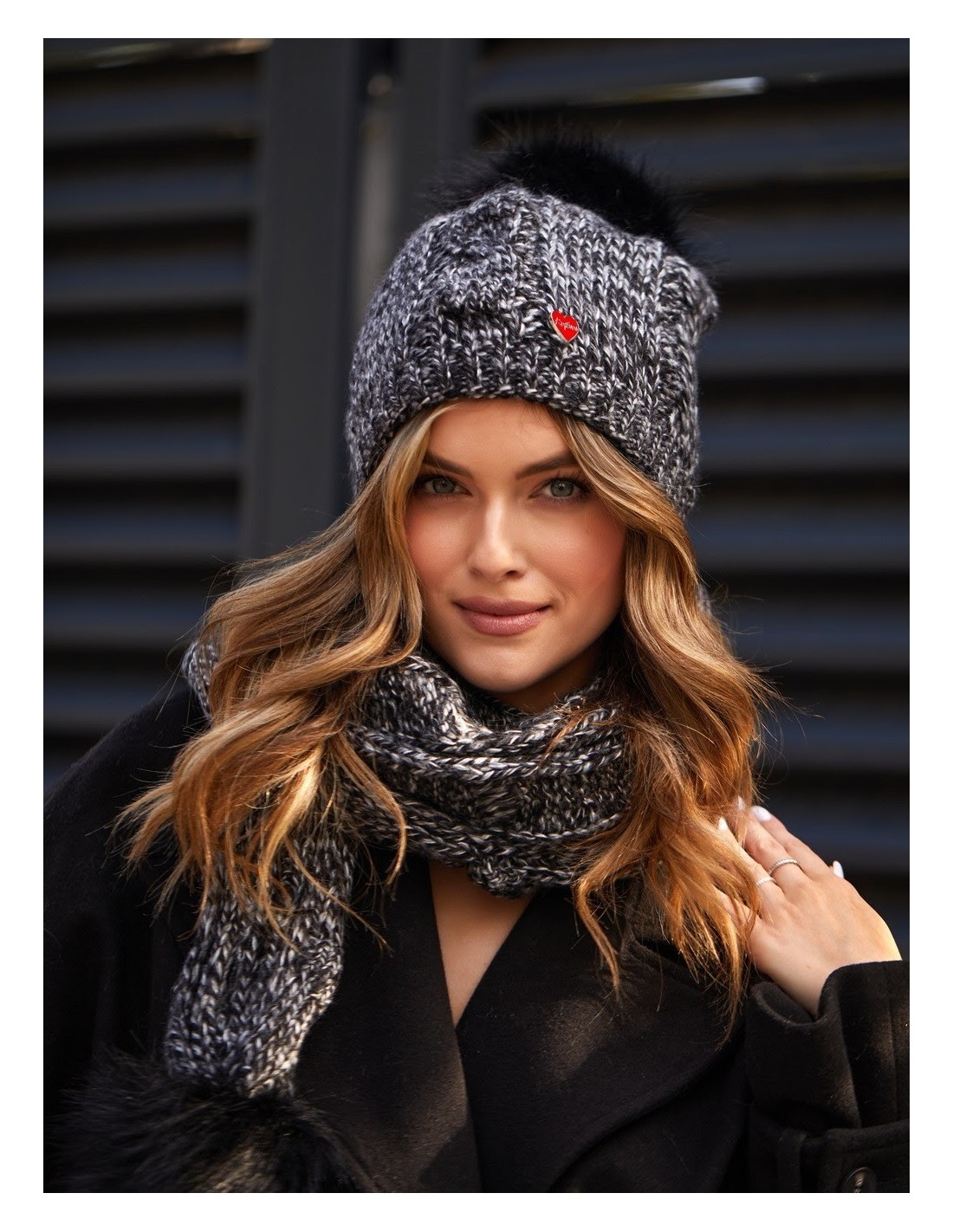 Winter set, black hat and scarf C40 - Online store - Boutique